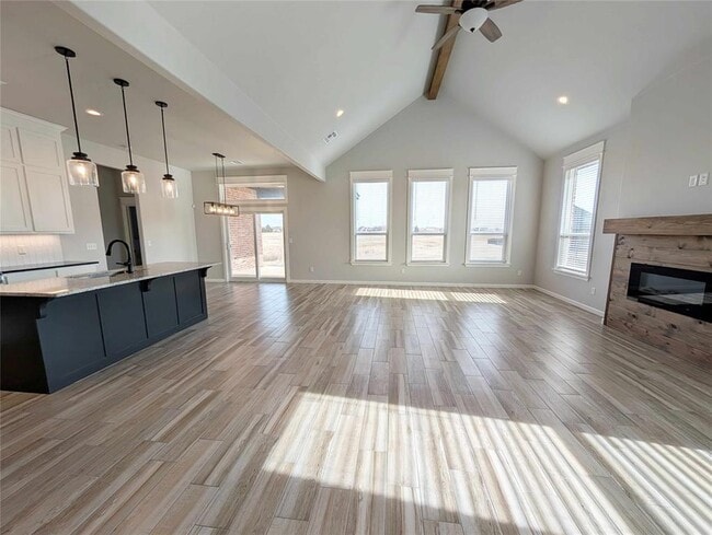 Building Photo - 205 SW 166th St