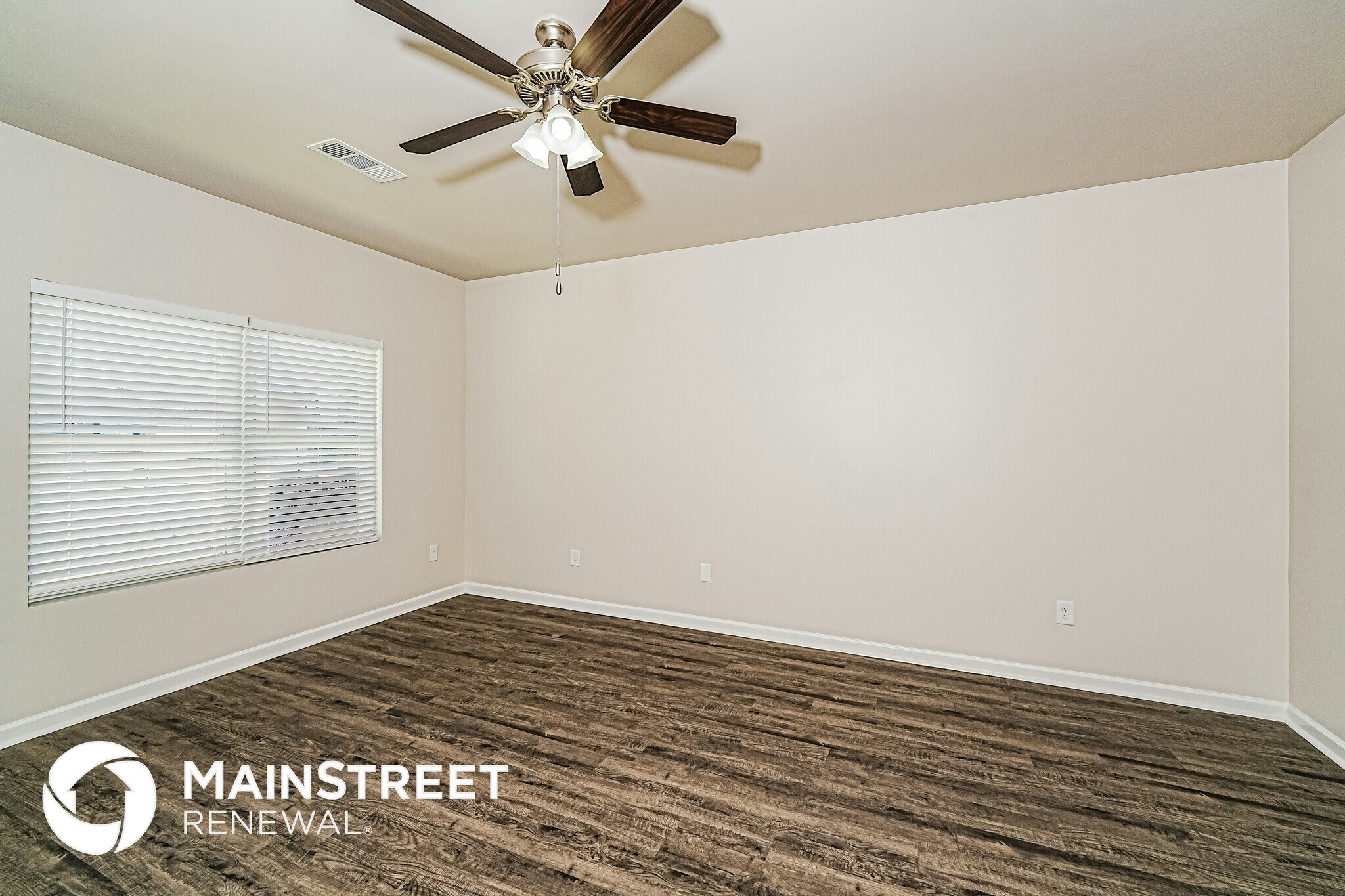 Building Photo - 680 Woodland Crst Rd