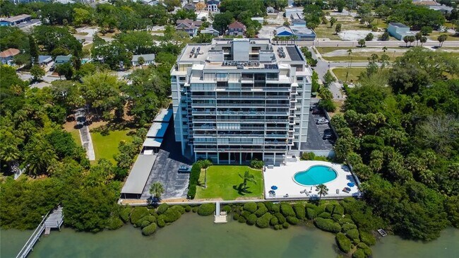 Building Photo - 500 N Osceola Ave