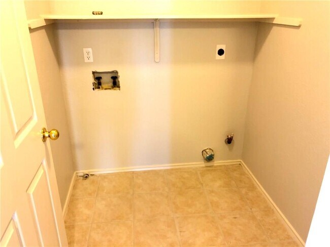 Building Photo - 13456 Athens Trail