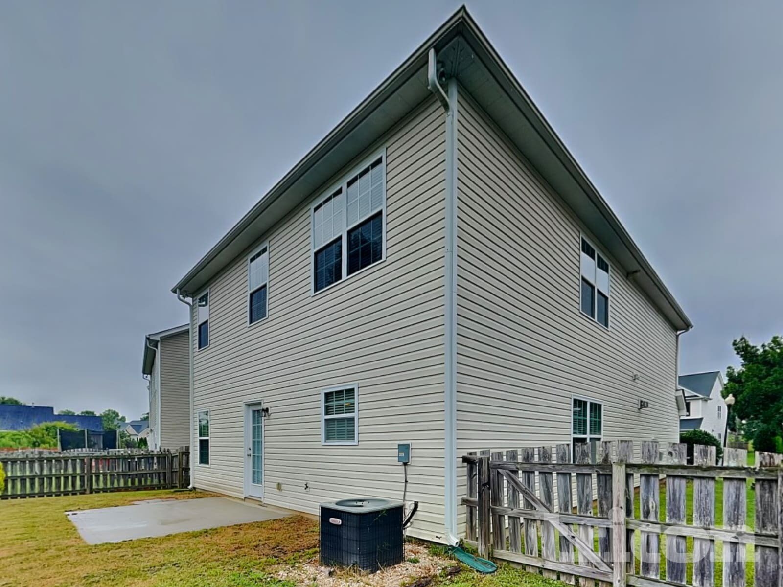 Building Photo - 1028 Mountain Laurel Ct