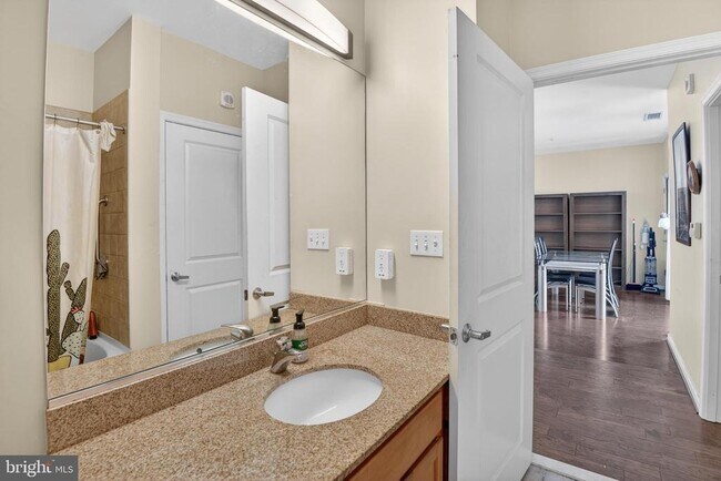 Building Photo - 6506 America Blvd