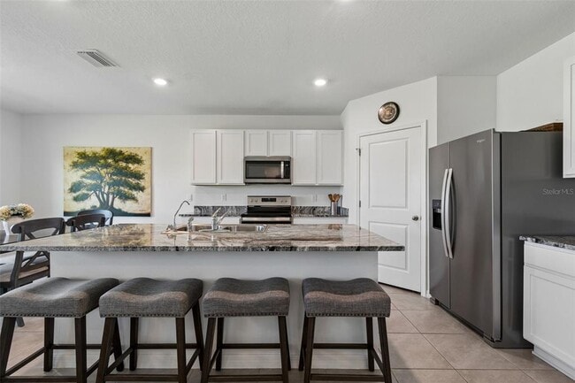 Building Photo - 3406 Grassy Knl