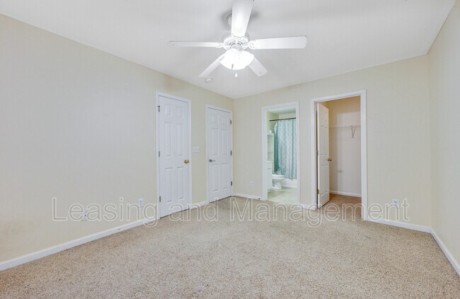 Building Photo - 8849 Jenny Lind St