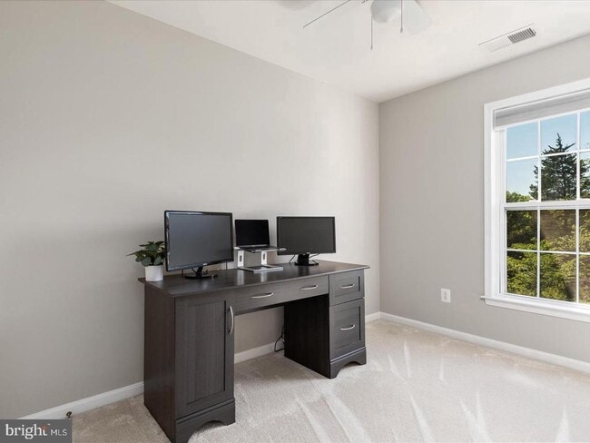 Building Photo - 42033 Bushclover Terrace