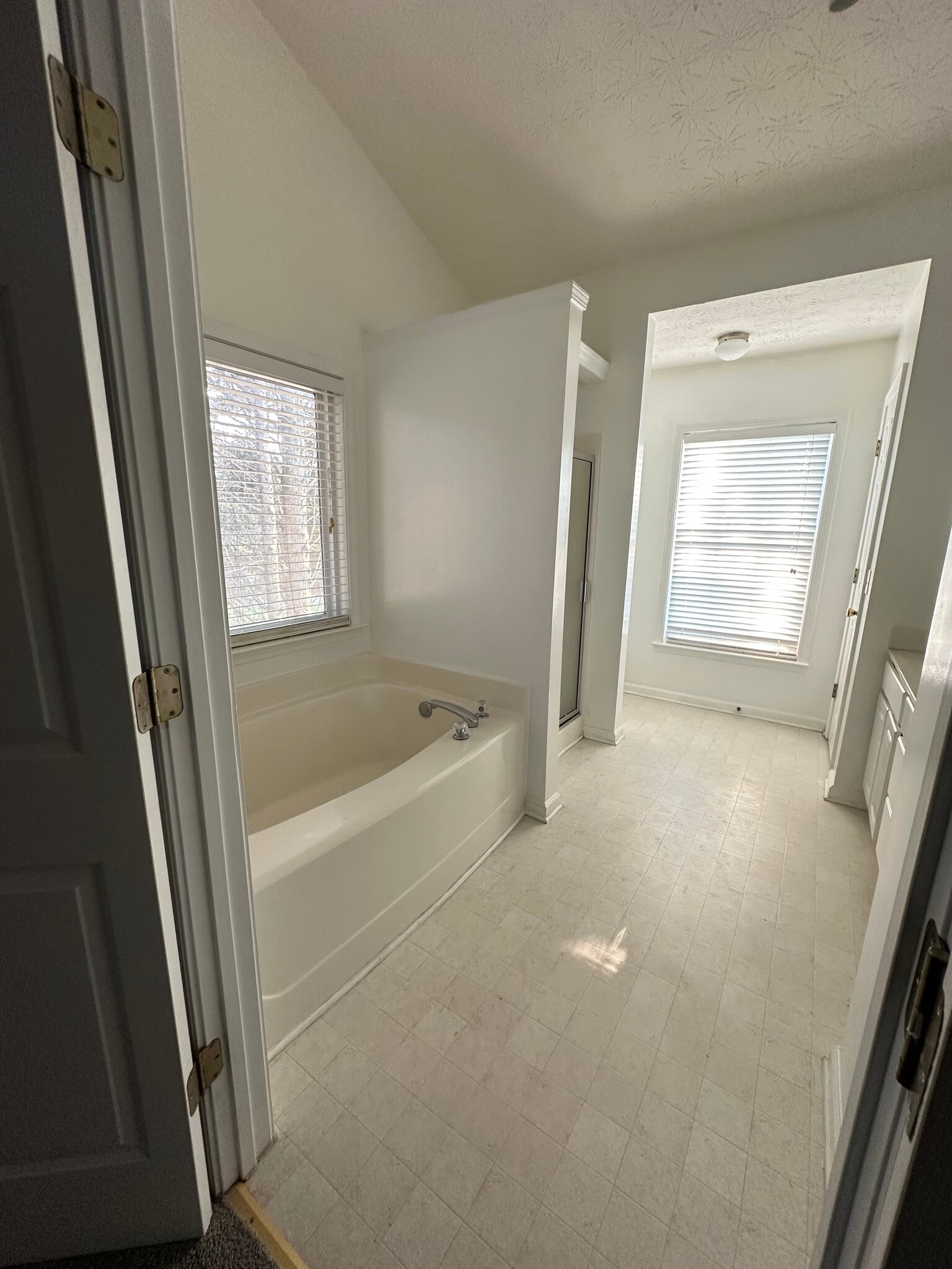 Master Bathroom - 2562 Plymouth Way