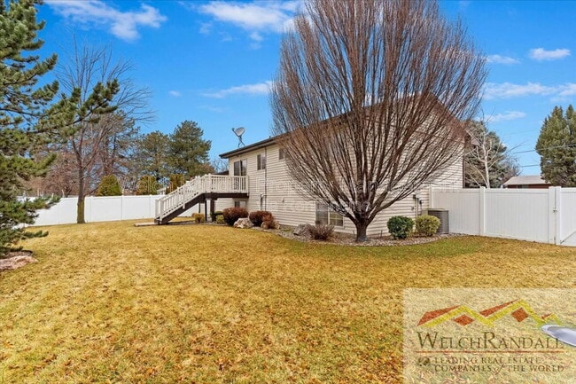 Building Photo - 1007 W 17th St