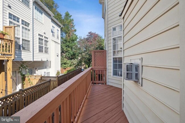 Building Photo - 2804 St Croix Dr