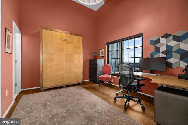 Building Photo - 1200 Steuart St