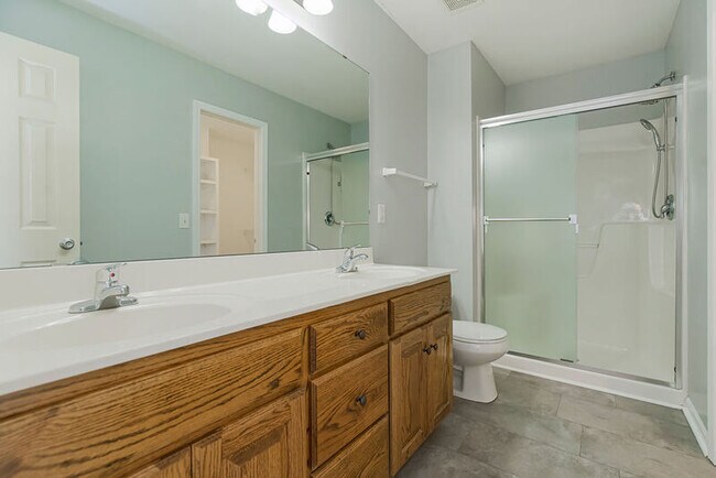 Building Photo - 1918 S Osage St