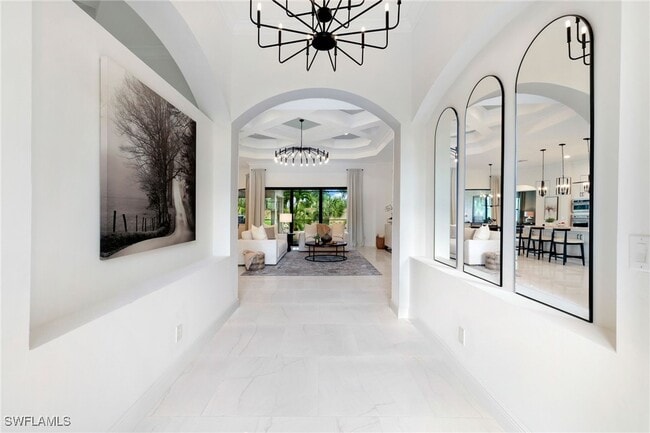 Building Photo - 6851 Lakewood Isle Dr