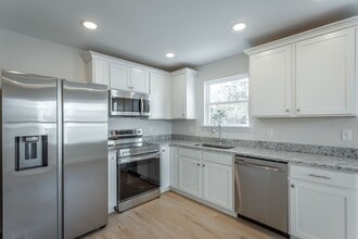 Building Photo - Brand-New 2 Bedroom Home in Chattanooga with Modern Finishes