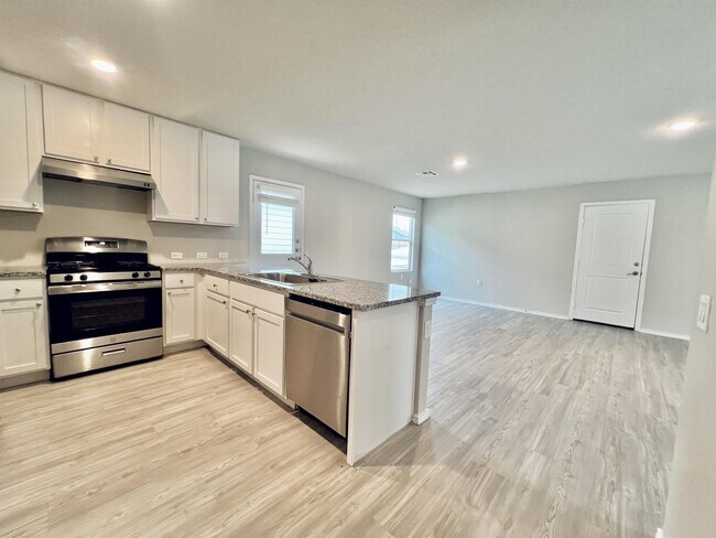 Building Photo - 12111 Overton Wy