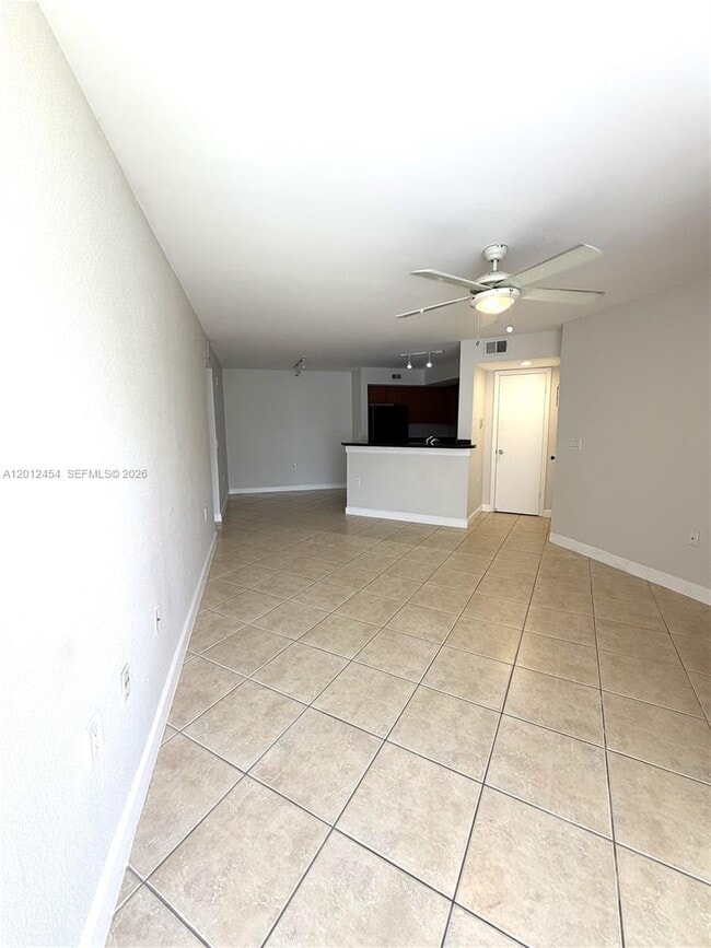 Building Photo - 12620 Vista Isles Dr