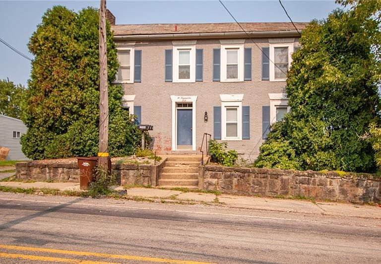 Building Photo - 206 N Main St