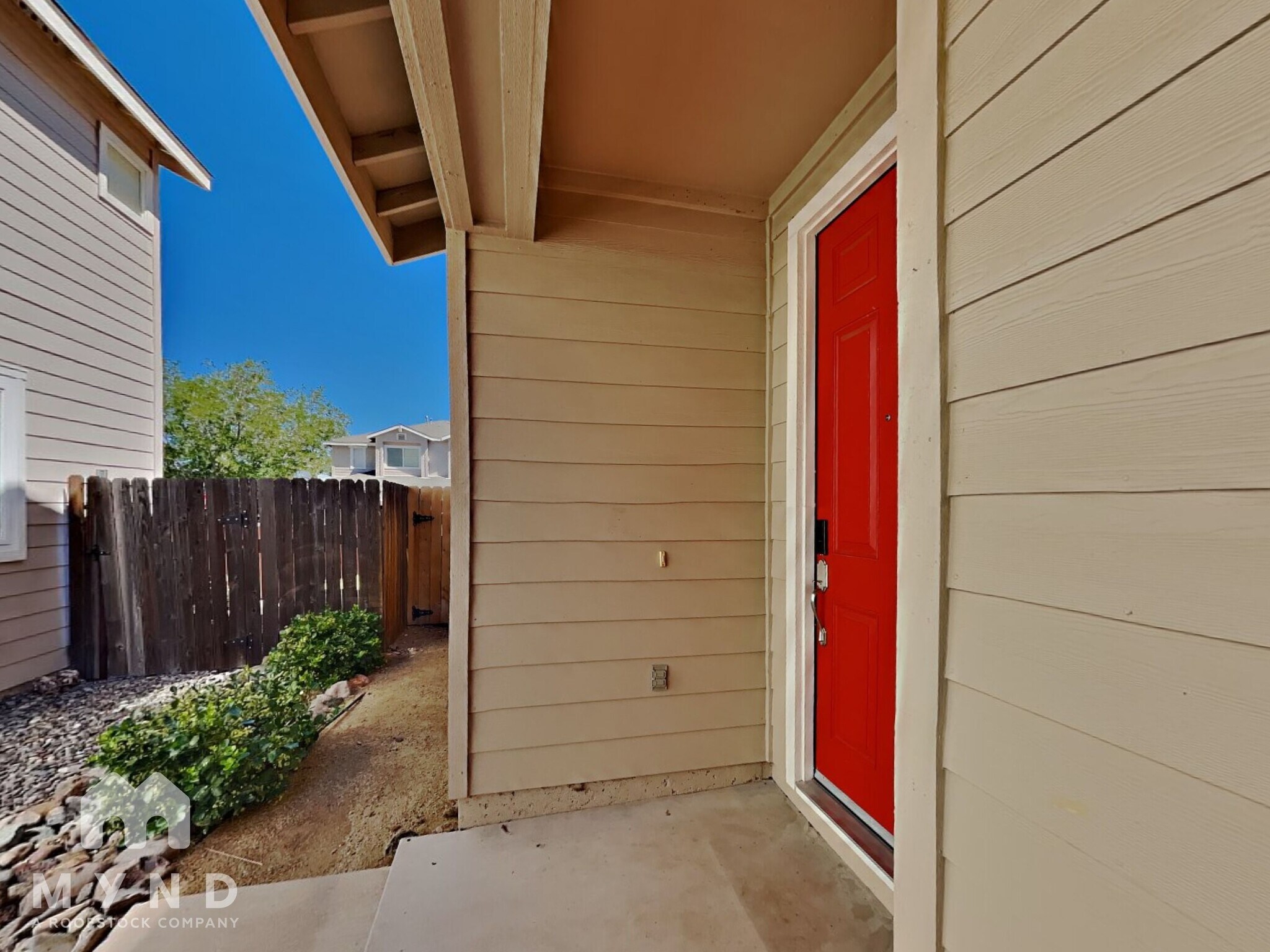 Building Photo - 9175 Brown Eagle Ct