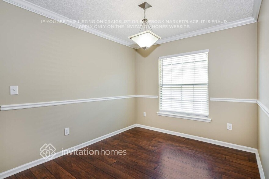 Building Photo - 13757 Sea Mist Dr