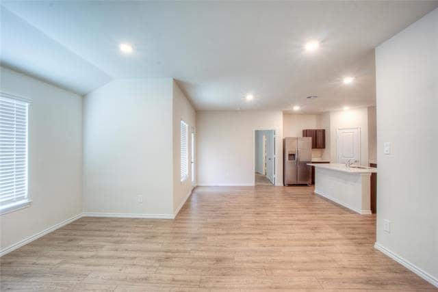 Building Photo - 3913 Turquoise Ave