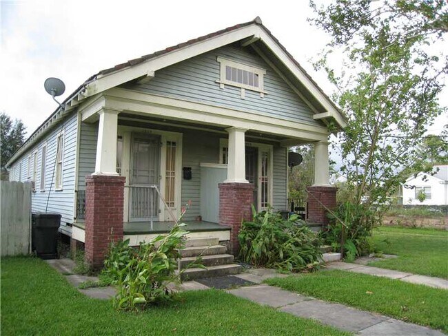 Building Photo - 2674 Jasmine St