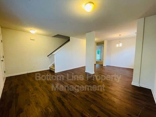 Building Photo - 5316 Park Brook Dr