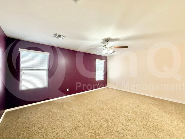 Building Photo - 4559 S Antonio