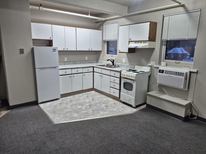 Building Photo - 301 N Riverfront Dr