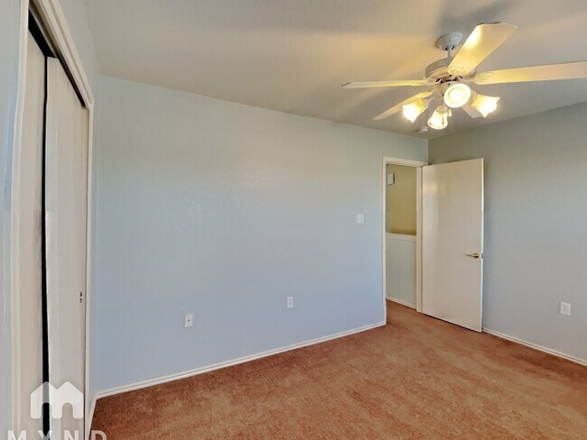 Building Photo - 18624 Great Falls Dr