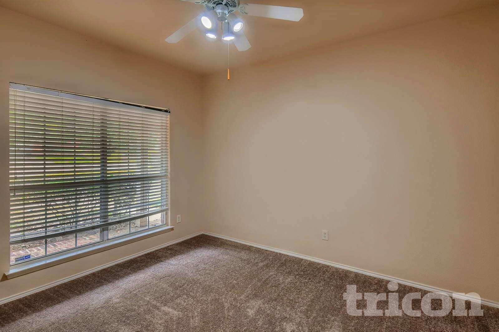 Building Photo - 2217 Forest Park Cir