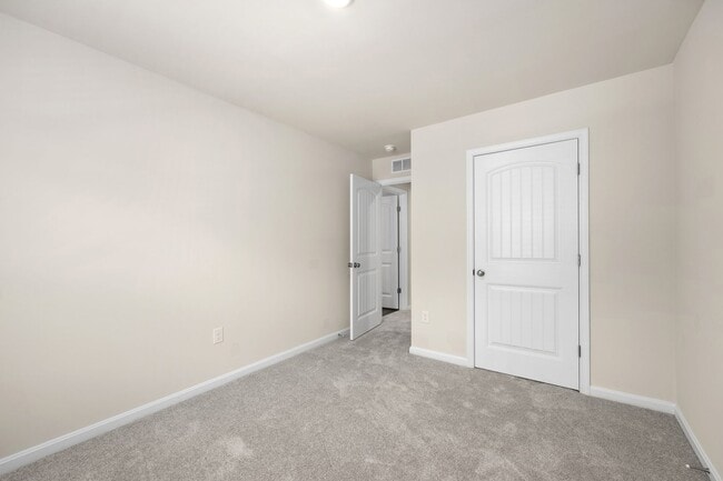 Building Photo - Beautiful 4-bedroom, 2.5 bath home for rent near Magnolia, DE. $2,400.00/month