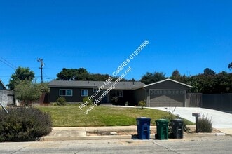 Building Photo - Updated Single Story Home Located in Orcutt with easy access to VSFB/Highway 135