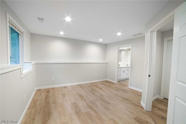 Building Photo - 348 Silver Meadows Blvd