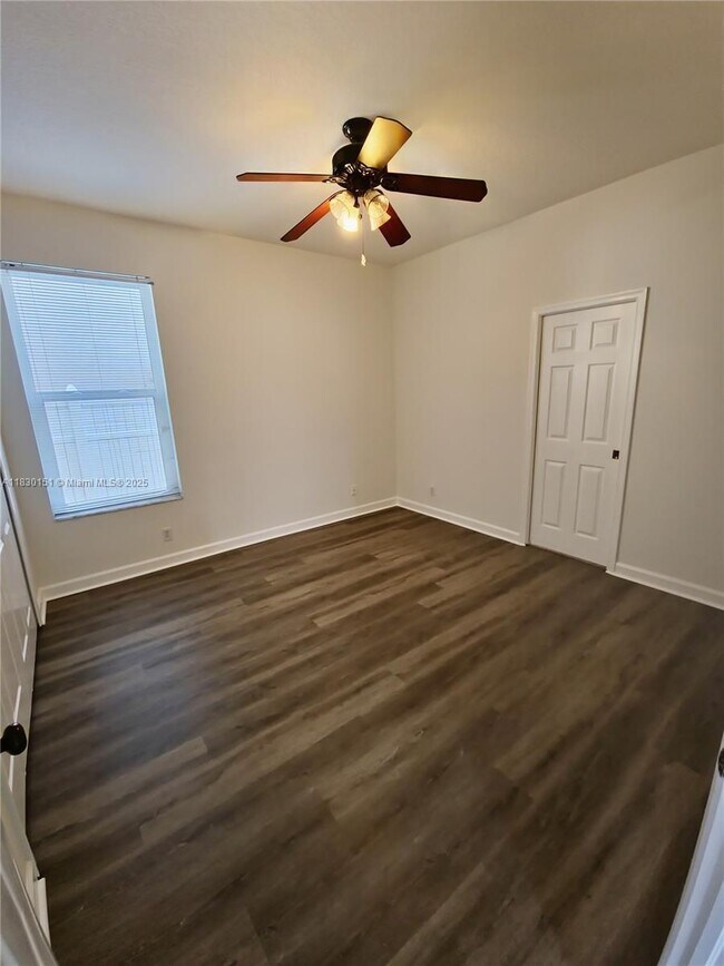 Building Photo - 7044 Brunswick Cir