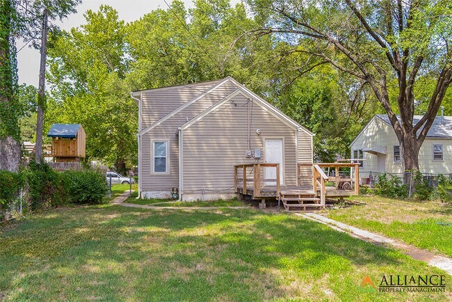 Building Photo - 321 Kearney St