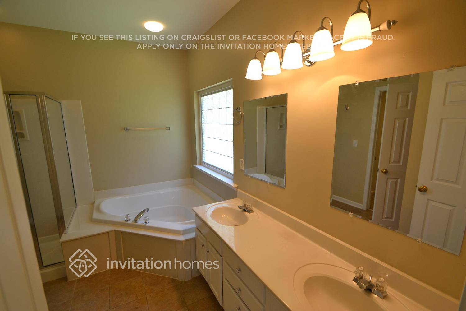 Building Photo - 11806 Kennon Ridge Ln