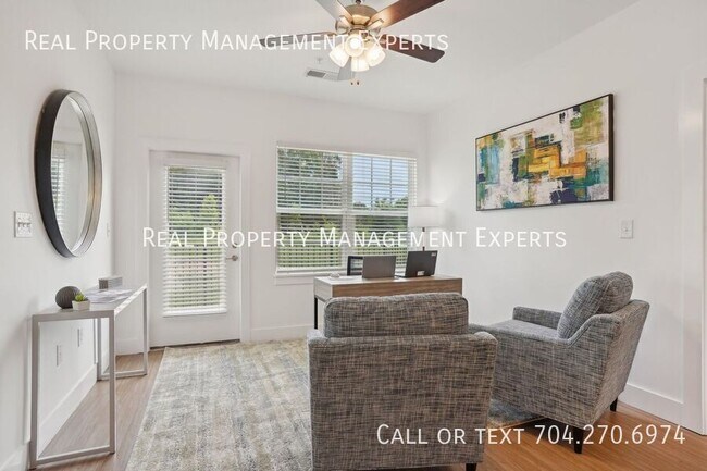 Building Photo - 14801 Statesville Rd