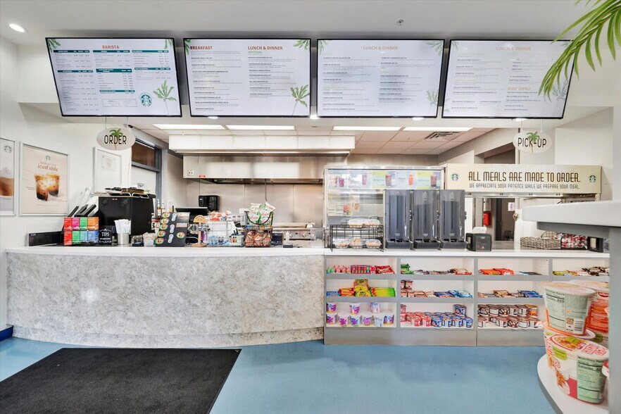 Building Photo - 12539 Floridays Resort Dr