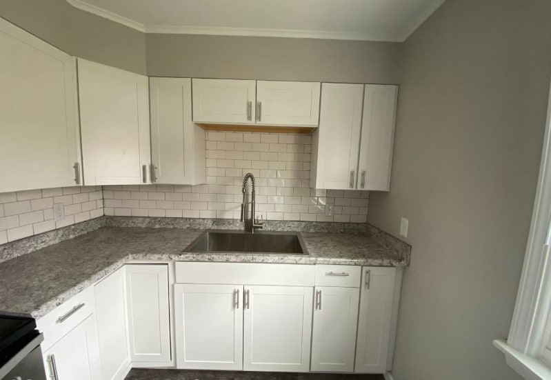 Building Photo - 127 E 35th St