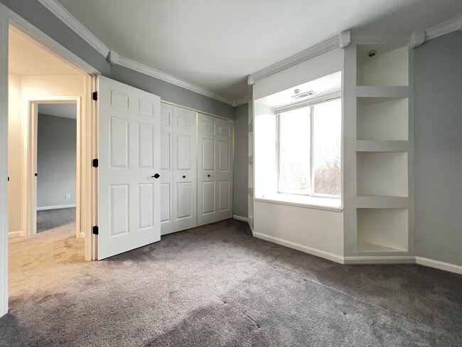 Building Photo - 22306 W Niagara Ct