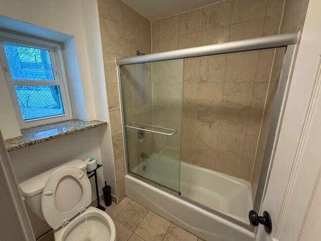 Building Photo - 250 Dudley St