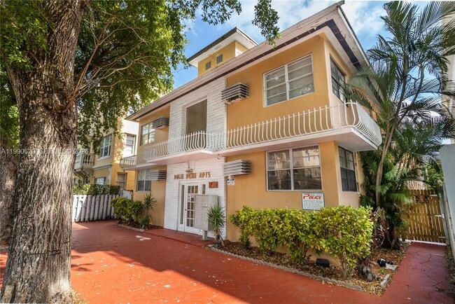 Building Photo - 1611 Pennsylvania Ave