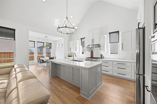 Building Photo - 4411 Silver Spur Dr
