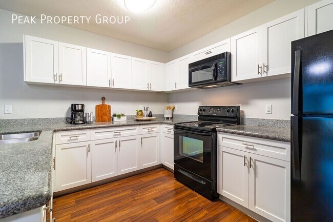 Building Photo - 254 Chittenden Ave