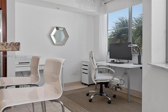 Building Photo - 110 Washington Ave