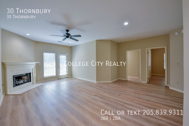 Building Photo - 30 Thornbury-