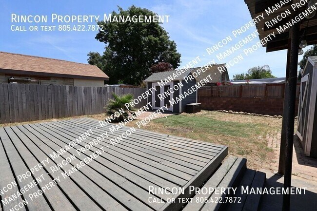 Building Photo - 272 Mahoney Ave