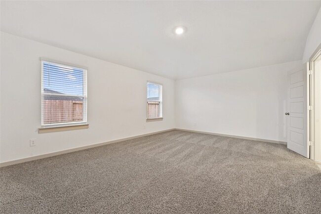 Building Photo - 714 Boer Plns Dr