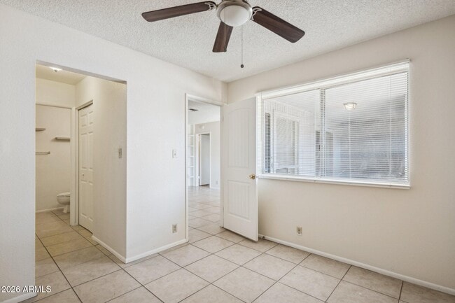 Building Photo - 9001 W Elm St