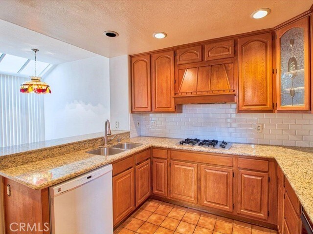 Building Photo - 968 C. Amable