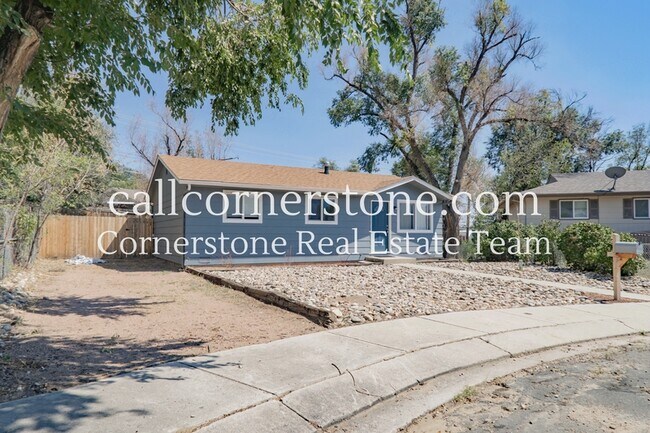 Primary Photo - 935 Hayden Dr