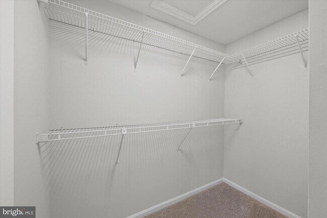 Building Photo - 299 S Pickett St